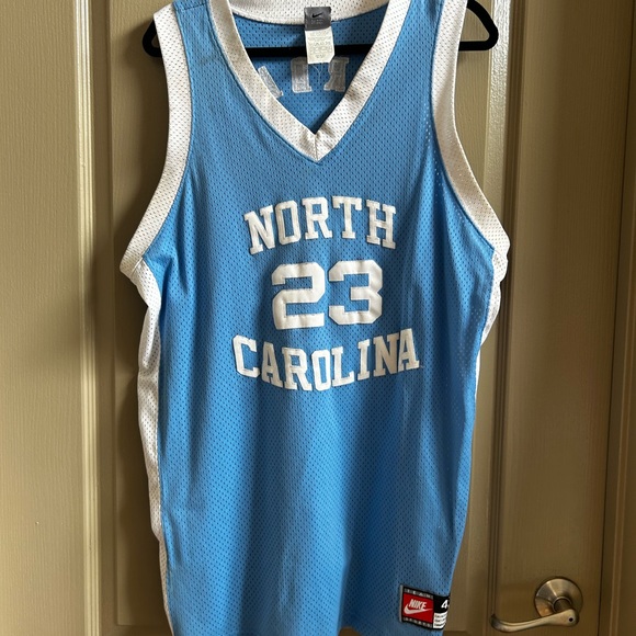 VTG MADE IN USA 80' s  NIKE N.CAROLINA TAR HEELS JORDAN AUTHENTIC JERSEY SIZE 48 - Picture 4 of 16